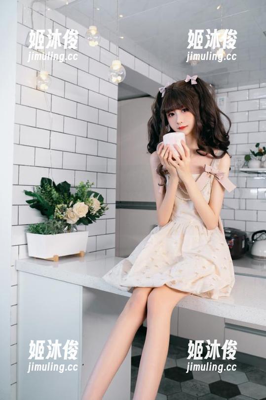 Feilin嗲囡囡-欣欣Rubybaby Feilin嗲囡囡 - 欣欣Rubybaby写真集中的原图:每一幕都讲述着动人的剧情故事
