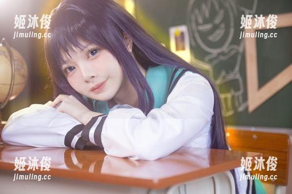 Hachi小芭 高清Hachi小芭写真合集:在渡我被身子的世界中追寻你的灵魂之美!