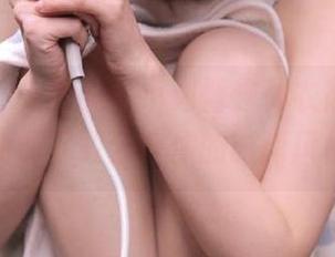 HuaYang花漾 – 小海臀连体衣超美写真，免费下载分享你的时尚风格！