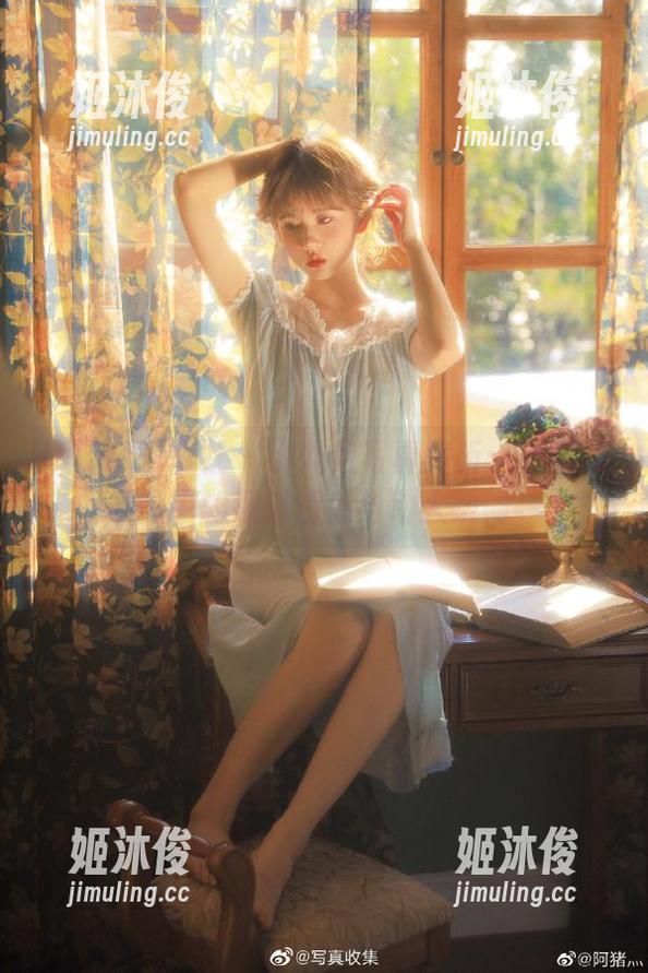 IMiss爱蜜社-小九月 IMiss爱蜜社 - 小九月写真解析:学妹原图中的细腻情感与动人瞬间