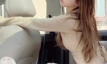 IMiss爱蜜社 – 高清格格污巫牛仔裤写真合集，书写你的时尚故事与个性宣言