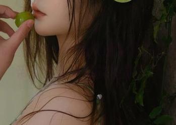IMiss爱蜜社 – 石心琪的粉色在线写真，带你进入梦幻的视觉世界