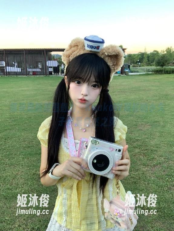 KuukoW 感受最新原图魅力,KuukoW放松的小久子尽显自然之灵