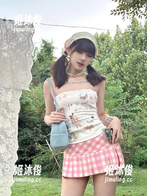 MFStar模范学院-婠婠么 MFStar模范学院 - 走进婠婠么的女仆写真世界,图包带给你无与伦比的视觉体验