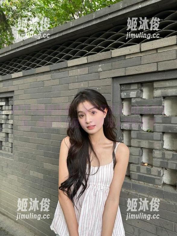 MTYH喵糖映画-蠢沫沫 MTYH喵糖映画 - 探索蠢沫沫的比基尼作品,美图背后藏着她不为人知的故事