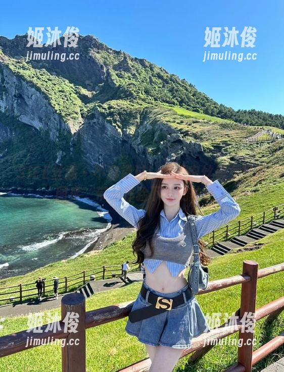 SIEE丝意-曦曦 SIEE丝意 - 不容错过!曦曦肉丝美女写真图库,带你体验下载的快感。