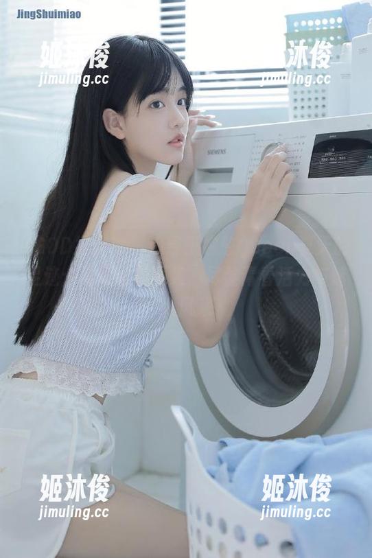 TGOD推女神-王婉悠Queen TGOD推女神 - 追寻王婉悠Queen夏天的足迹:海滩写真图集,尽显青春活力与迷人风采