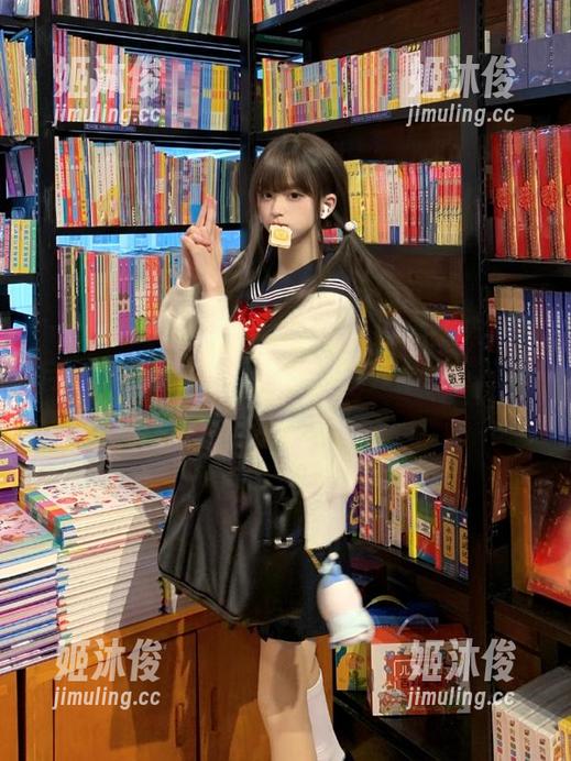 TouTiao头条女神-莫小希 TouTiao头条女神 - 在镜头中遇见未知的自己,下载《莫小希妹妹》作品集,感悟生活的美好!
