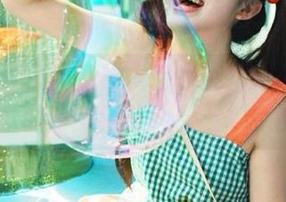 TouTiao头条女神 – 每一张都是艺术，金圣雪的制服私房美图令人惊艳！