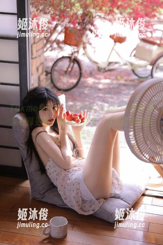 Tukmo兔几盟-陈芊瑜_sherry Tukmo兔几盟 - 陈芊瑜_sherry蕾丝图集热辣更新:流淌的优雅,尽在这组绝美作品中