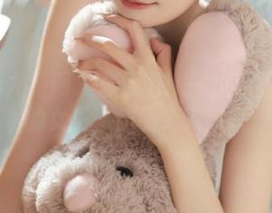 UGirls尤果网 – 张雪馨：一位私房写真中的女王，作品令人惊叹