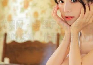 UGirls尤果网 – 李思宁白裙写真：原图完美再现她的妩媚，作品如诗如画般动人