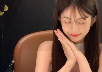 UGirls尤果网 – 无圣光，杨乔之的白裙写真让每一次瞬间都如梦似幻！