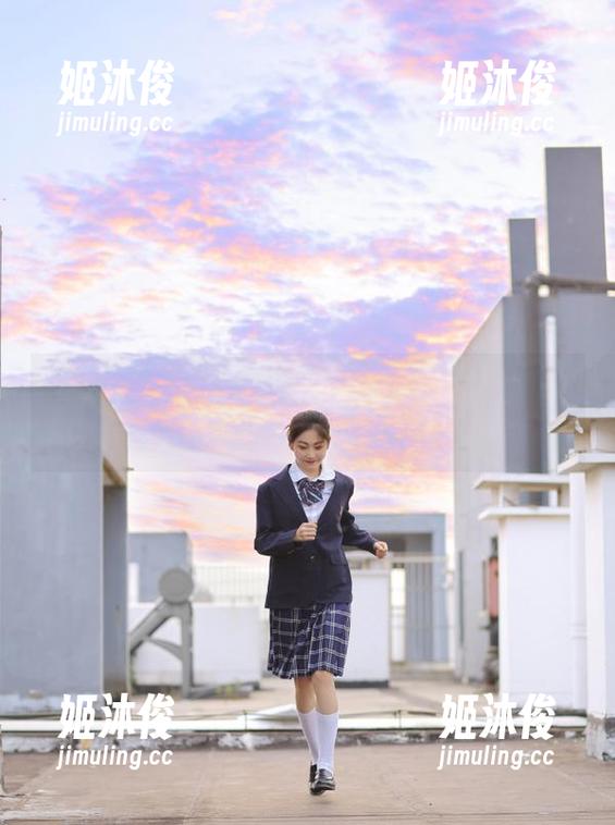 UGirls尤果网-纯小希 UGirls尤果网 - 纯小希高跟鞋写真:她的优雅不需要付费,免费呈现美丽瞬间!