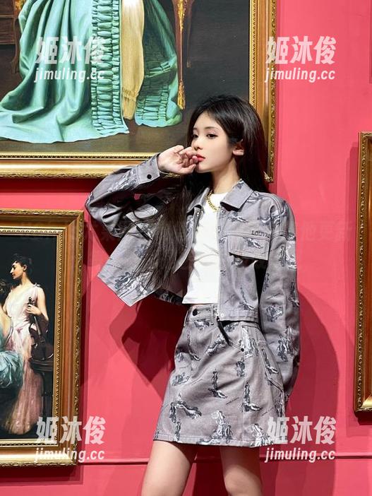 UGirls尤果网-赵智妍 UGirls尤果网 - 赵智妍美脚写真集他更新:每一帧都是艺术的极致呈现