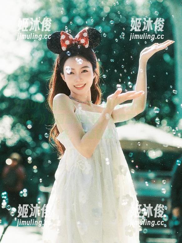 XIAOYU语画界-Miki兔 XIAOYU语画界 - 哇!Miki兔最新写真《奶牛》原图震撼上线,内容更新火速赶来,敬请留意!