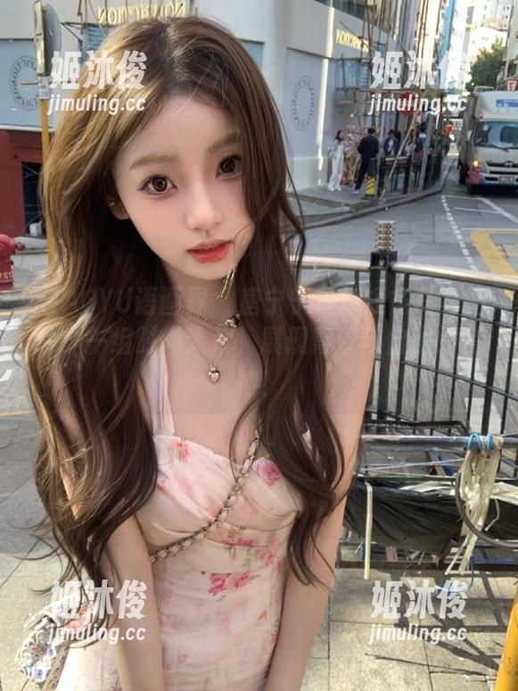 XIAOYU语画界-唐宁宁 XIAOYU语画界 - 唐宁宁最新短裙写真图片,一组时尚大片,展现青春与自由的精神!