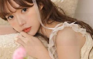 XIAOYU语画界 – 小尤奈的白色写真图包精选，倾心演绎春日的温柔气息！