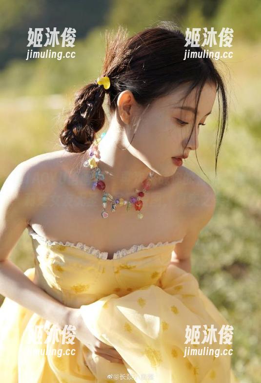 XIAOYU语画界-徐莉芝 XIAOYU语画界 - 再次挑战你的直觉,徐莉芝女友无圣光写真原图,真实之美!
