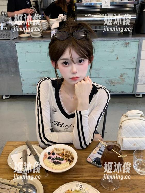 XIAOYU语画界-豆瓣酱 XIAOYU语画界 - 透明写真图片盛宴,豆瓣酱的独特视觉资源分享