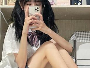 Xiuren秀人网 – 嫩嫩粉色系列：HeyuZhang精选图包让你爱不释手！