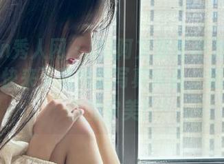 Xiuren秀人网 – UU阿文那些不为人知的秘密，快来下载她的写真作品，绝对刷新你的审美！
