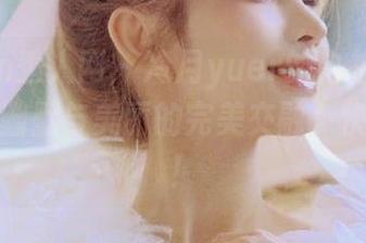 Xiuren秀人网 – 冷月yuer的自拍精选大合集：幽默与美丽的完美交融，快来围观！