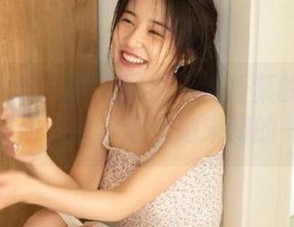 Xiuren秀人网 – 周周不吃香菜的秘密高清图册，带你走进她未知的一面