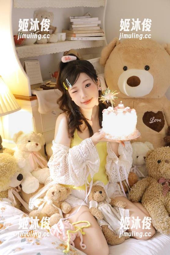 Xiuren秀人网-张思允Nice Xiuren秀人网 - 一窥张思允Nice睡衣写真作品,展现她的随性与灵动气质