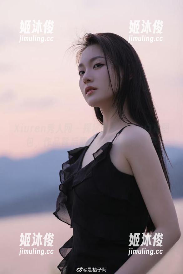Xiuren秀人网-晗大大Via Xiuren秀人网 - 探秘晗大大Via白裙图包,作品背后那些不为人知的故事