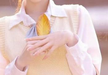 Xiuren秀人网 – 来看看“智恩baby女友”的无圣光图集，真是让人哭笑不得的不走寻常路