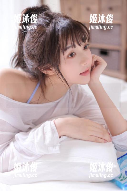 Xiuren秀人网-杨可可coco Xiuren秀人网 - 想要杨可可coco的秘密写真?这里有免费下载,快来获取!