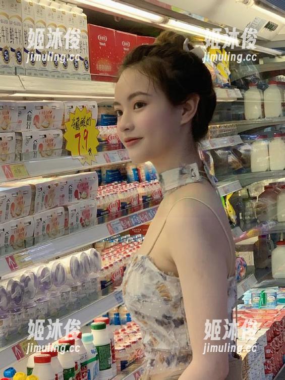 Xiuren秀人网-白琮瑗 Xiuren秀人网 - 白琮瑗浴室写真全集,带你领略独特艺术视角下的美丽瞬间