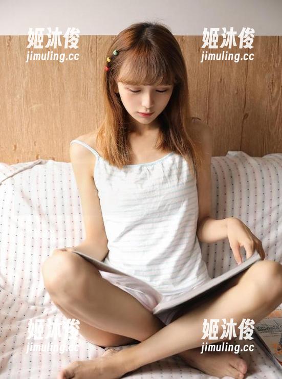 Xiuren秀人网-薇薇酱 Xiuren秀人网 - 薇薇酱教室高清作品集:当美与毒舌不期而遇的妙趣
