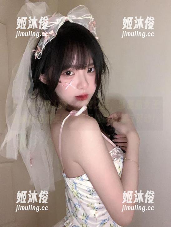 Xiuren秀人网-邹晶晶女王 Xiuren秀人网 - 清纯之美,邹晶晶女王最新作品集更新,感受她的清新与灵动!