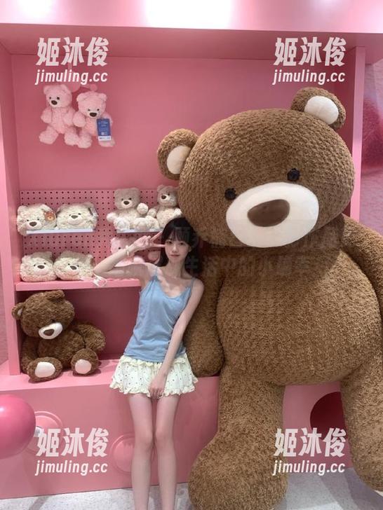 Xiuren秀人网-顾乔楠 Xiuren秀人网 - 顾乔楠日常摄影作品更新:细腻展现生活中的小确幸