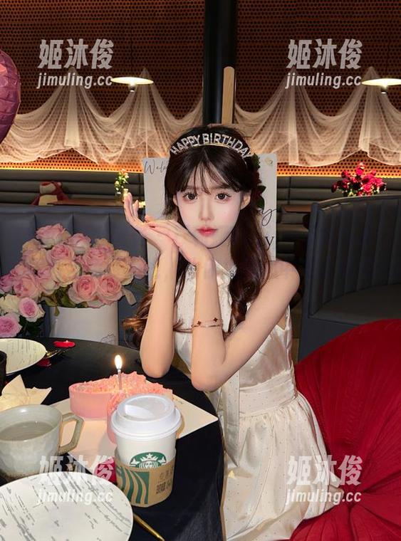 YouMi尤蜜荟-严利娅Yuliya YouMi尤蜜荟 - 严利娅Yuliya清纯写真图片全免费上线,助你找到心中那份纯真!