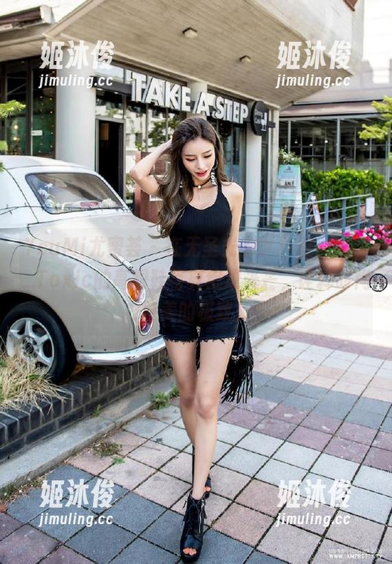 YouMi尤蜜荟-妲己_Toxic YouMi尤蜜荟 - 在无圣光的世界里,妲己_Toxic的高跟鞋写真绽放光芒,诠释时尚与美的极致!