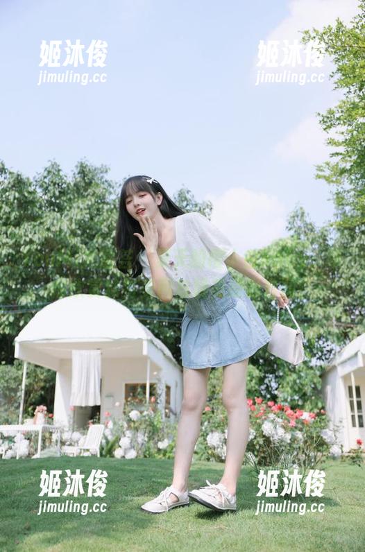 YouMi尤蜜荟-樱小白baby YouMi尤蜜荟 - 夏天的樱小白baby,带你欣赏独特美图与精美摄影套图!