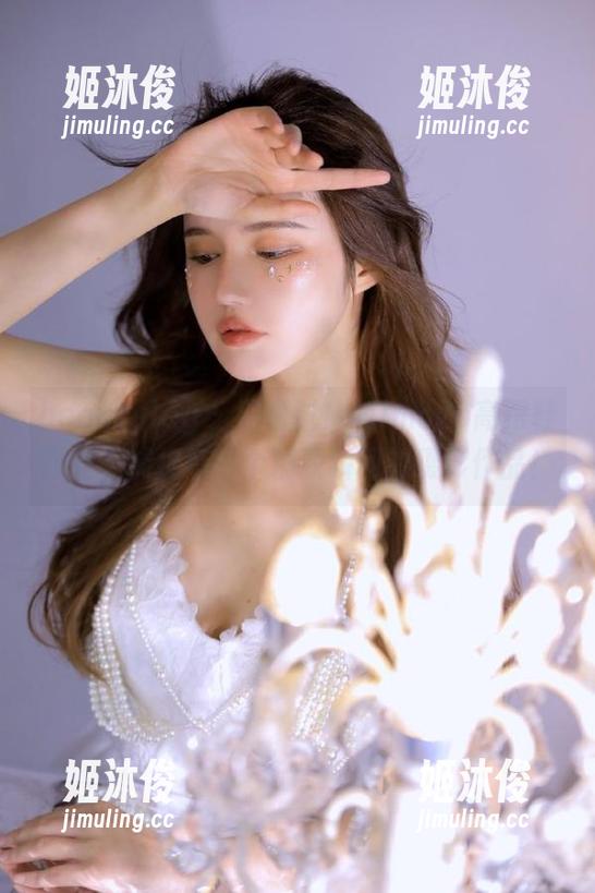 beautyleg-Mimoko beautyleg - 别错过!Mimoko高跟鞋图包,捕捉每一个精致瞬间的摄影作品!