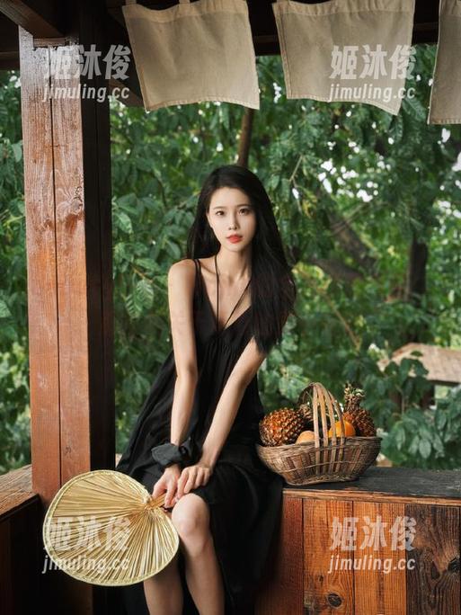 beautyleg-Momo beautyleg - Momo的全套校服作品:那些年关于青春的微小秘密