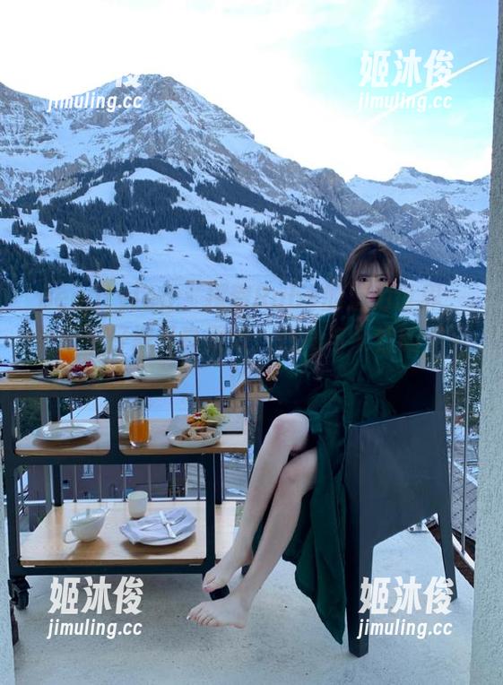 beautyleg-Ruby beautyleg - 探索Ruby的魅力世界:全新牛仔裤写真更新,时尚与个性的双重体验