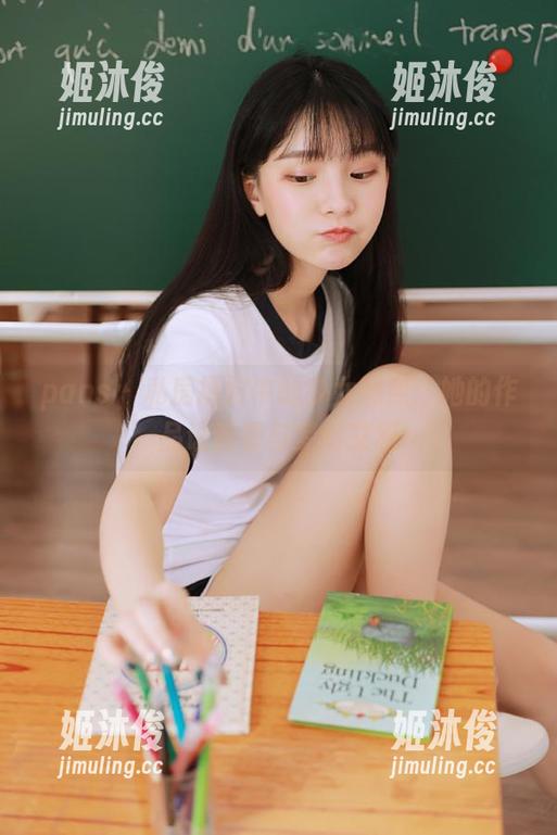 pans-熙熙 pans - 私房摄影中的少女熙熙:她的作品让青春与梦幻交织