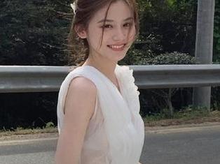 pans – 令人陶醉的金熙，分享她的温柔瞬间，福利图集带你感受不一样的美！
