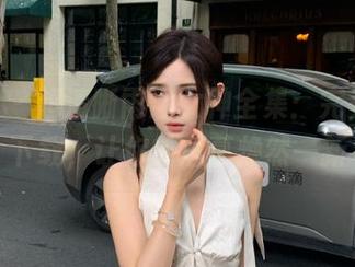 pans – 超清晰雨涵女神全集：完美写真下载，让你的屏幕焕然一新