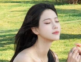 partycat轰趴猫 – K8傲娇萌萌的清纯写真作品再度更新，感受她独特的风格与迷人魅力！