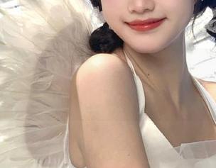 puypuy全套写真大揭秘，BBSummer为你呈现夏日的无限可能