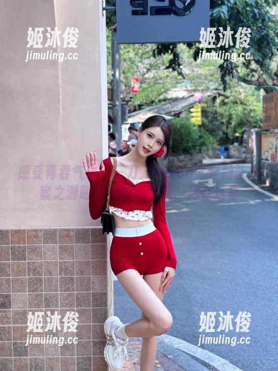 三刀刀miido 感受青春气息:三刀刀miido全套蔚蓝档案之濑明日奈女仆图集,尽在这里