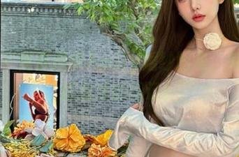 丽柜 – 免费提供Amily婚纱图集，每一张都是爱的印记！