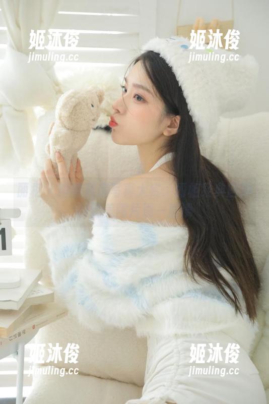 丽柜-晴晴 丽柜 - 晴晴私房写真大赏:丽柜经典回顾的精美图片逐一解读